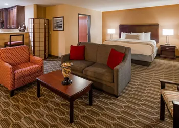 Best Western Granbury Inn & Suites hotel thumbnail 6