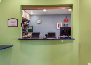 Extended Stay America Select Suites - Colorado Springs hotel thumbnail 3
