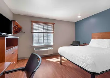 Extended Stay America Select Suites - Colorado Springs hotel thumbnail 4
