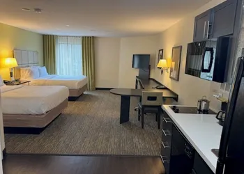 Candlewood Suites Eugene Springfield by IHG hotel thumbnail 5