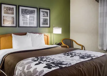 Sleep Inn & Suites Bensalem hotel thumbnail 6