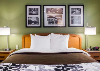Sleep Inn & Suites Bensalem hotel thumbnail 7