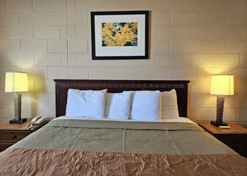 1st Choice Inn Rawlins hotel thumbnail 8