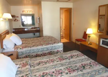 Milwaukie Inn Portland South hotel thumbnail 6