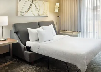 Courtyard by Marriott Atlanta Airport South/Sullivan Road hotel thumbnail 7