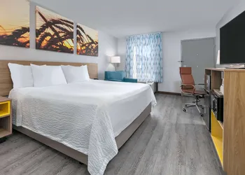 Days Inn by Wyndham Greenville MS hotel thumbnail 8