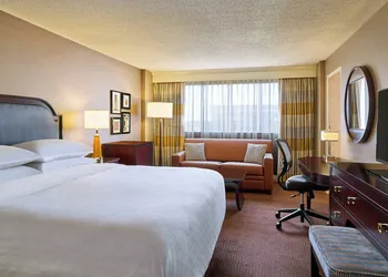 Sheraton North Houston at George Bush Intercontinental hotel thumbnail 8
