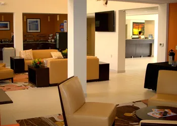 Baymont by Wyndham Hobbs hotel thumbnail 5