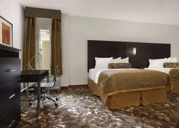 Baymont by Wyndham Hobbs hotel thumbnail 7