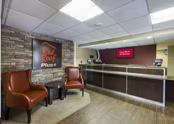 Red Roof Inn PLUS+ Boston - Woburn/ Burlington hotel thumbnail 2