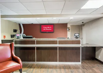 Red Roof Inn PLUS+ Boston - Woburn/ Burlington hotel thumbnail 4