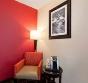La Quinta Inn & Suites Summersville / New River National Park hotel detail image 5