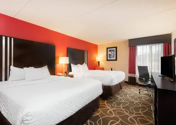 La Quinta Inn & Suites Summersville / New River National Park hotel thumbnail 8