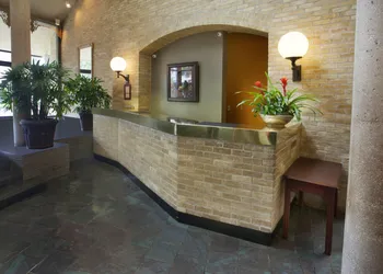 Crockett Hotel hotel thumbnail 2