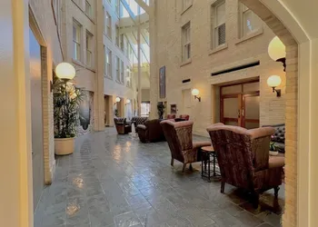 Crockett Hotel hotel thumbnail 4