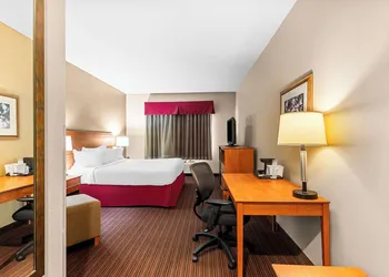 Quality Inn Blackwell I-35 hotel thumbnail 7