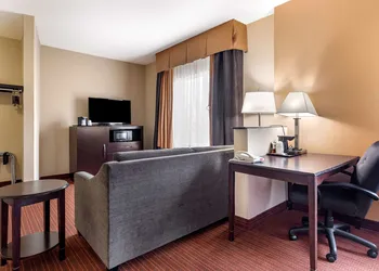 Best Western Plus DFW Airport West Euless hotel thumbnail 7
