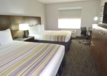 Country Inn & Suites by Radisson, Tampa/Brandon, FL hotel thumbnail 4