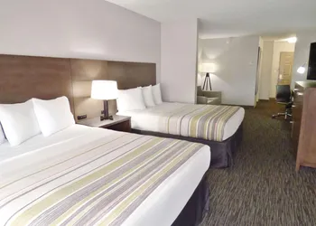 Country Inn & Suites by Radisson, Tampa/Brandon, FL hotel thumbnail 6