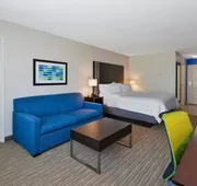 Holiday Inn Express & Suites Effingham by IHG hotel detail image 3