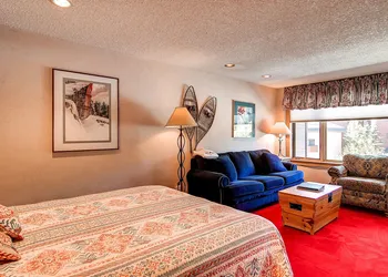 Village at Breckenridge Condos by CRMR hotel thumbnail 7