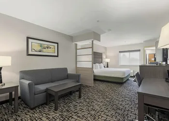 Best Western Crown Inn & Suites hotel thumbnail 6