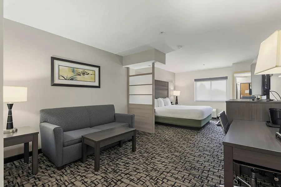 Best Western Crown Inn & Suites hotel detail image 6