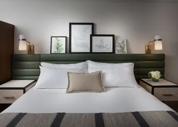 The Ingleside Hotel hotel thumbnail 3