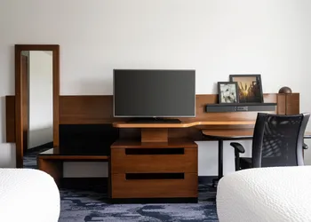 Fairfield Inn & Suites Akron Fairlawn hotel thumbnail 7