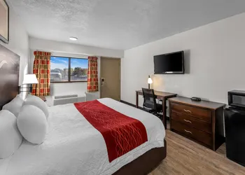Americas Best Value Inn Kansas City E Independence hotel thumbnail 7