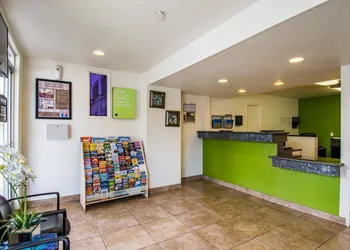 Studio 6 Cypress, CA hotel thumbnail 3