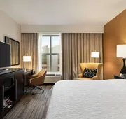 Hampton Inn & Suites Roanoke-Downtown hotel detail image 5