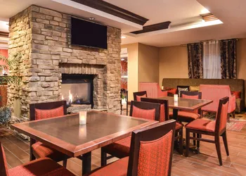 Hampton Inn Statesville hotel thumbnail 3