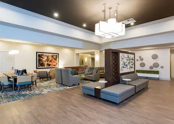 Doubletree by Hilton Pleasant Prairie Kenosha hotel thumbnail 3