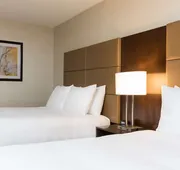 Doubletree by Hilton Pleasant Prairie Kenosha hotel detail image 5