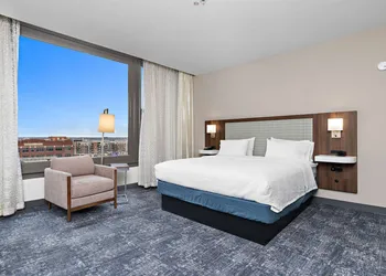 Hampton Inn Kansas City/Downtown Financial District hotel thumbnail 8
