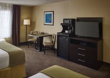 Holiday Inn Express & Suites Timmins by IHG hotel thumbnail 8