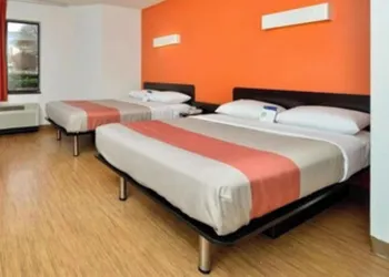 Motel 6 Plano, TX - West - Frisco hotel thumbnail 8