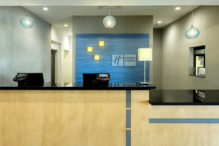 Holiday Inn Express Hotel & Suites Batavia - Darien Lake by IHG hotel detail image 2