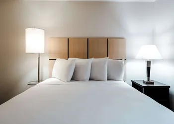 Sonesta Simply Suites Dallas Richardson hotel thumbnail 4