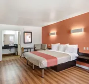 Motel 6 Dallas, TX - Forest Lane hotel detail image 3
