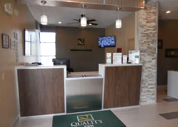 Quality Inn Pinehurst Area hotel thumbnail 3