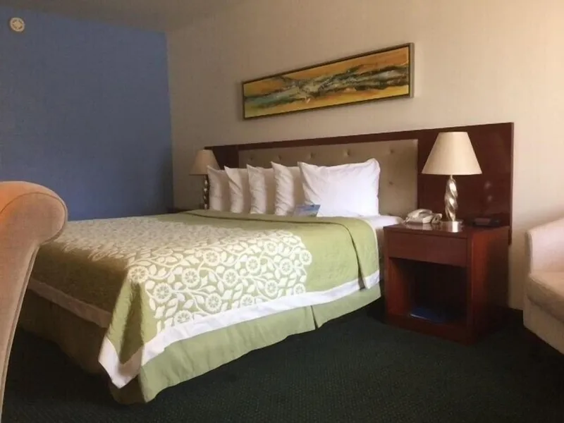 Days Inn by Wyndham Deming hotel detail image 6