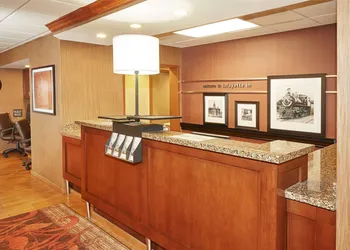 Hampton Inn Lafayette hotel thumbnail 3