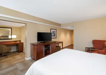 Hampton Inn Lafayette hotel thumbnail 4