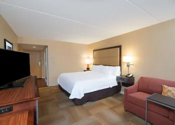 Hampton Inn Lafayette hotel thumbnail 8