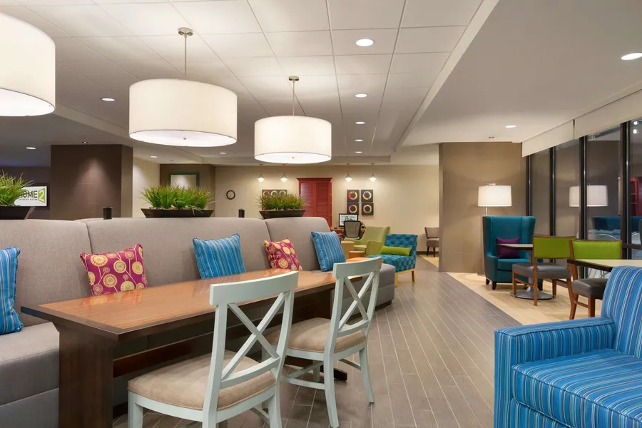 Home2 Suites by Hilton Champaign/Urbana hotel detail image 2