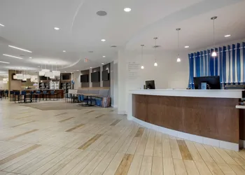 Best Western Plus Sawridge Suites hotel thumbnail 2