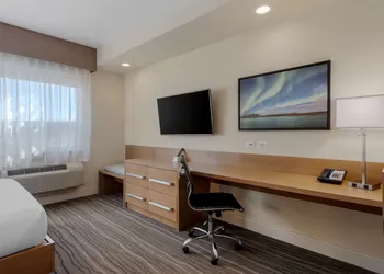 Best Western Plus Sawridge Suites hotel thumbnail 5