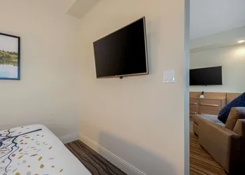 Best Western Plus Sawridge Suites hotel thumbnail 8